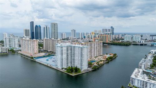1503-301 174th St, Sunny Isles Beach, FL, 33160-3235 | Card Image