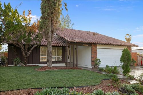 18838 Cabral St, Canyon Country, CA, 91351-1223 | Card Image