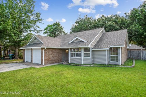 92 Hunter Drive, Ocean Springs, MS, 39564 | Card Image