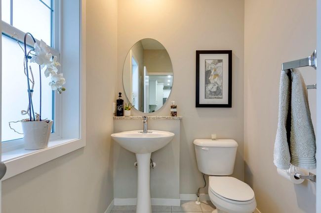 8 Drake Landing Street, House other with 3 bedrooms, 3 bathrooms and 4 parking in Okotoks AB | Image 22