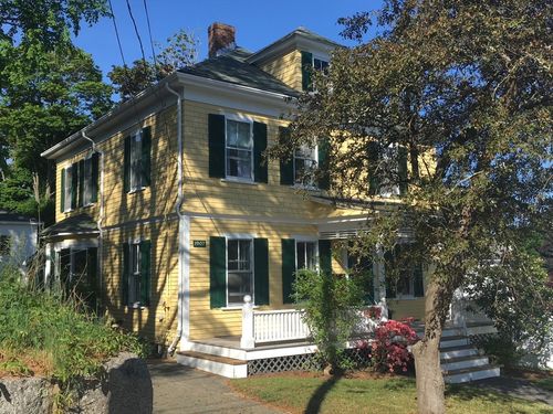 1 Sagamore St, Plymouth, MA, 02360-3429 | Card Image