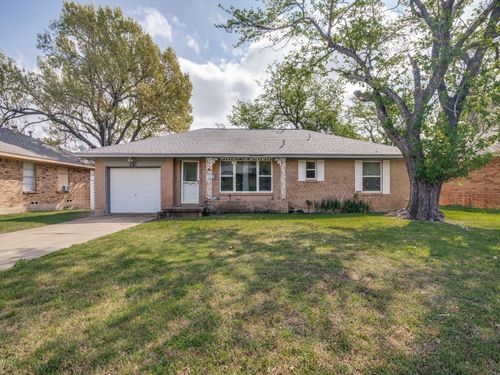 1818 N Pl, Plano, TX, 75074-6006 | Card Image