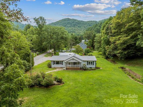 91 Rice Branch Rd, Asheville, NC, 28804-1958 | Card Image