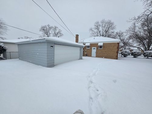 70 N Laverne Ave, Hillside, IL, 60162-1529 | Card Image