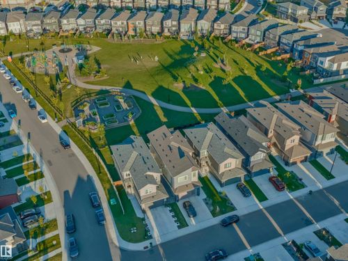 1367 Siskin Wynd Nw, Edmonton, AB, T5S0R3 | Card Image