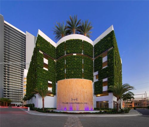 1120-16385 Biscayne Blvd, Aventura, FL, 33160-5450 | Card Image