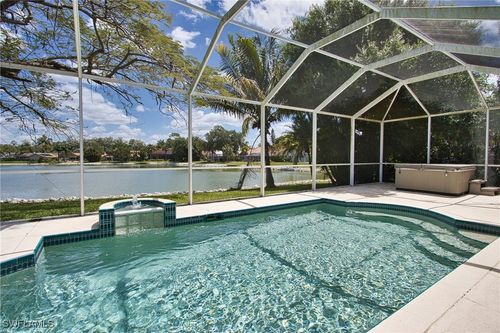 242 Belville Blvd, NAPLES, FL, 34104-6518 | Card Image
