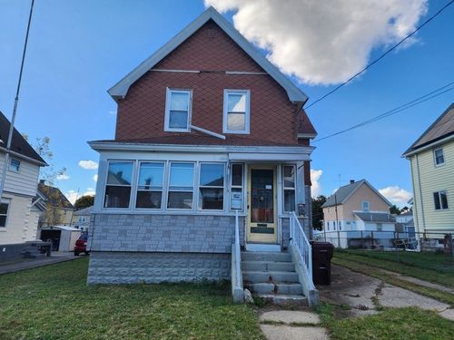 37 Franklin St, Ludlow, MA, 01056-3512 | Card Image