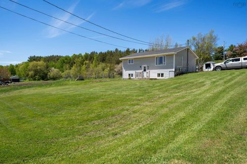 9 Demont Drive, Linacy, NS, B2H5C4 | Card Image