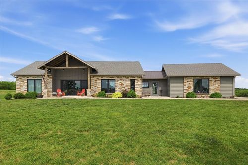 33793 219th St, Easton, KS, 66020-8018 | Card Image