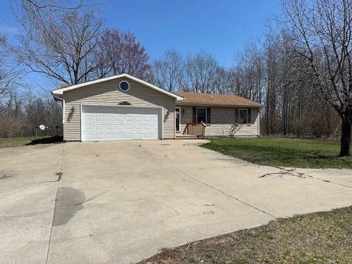 2003 Seabury Cir, Weidman, MI, 48893-9354 | Card Image