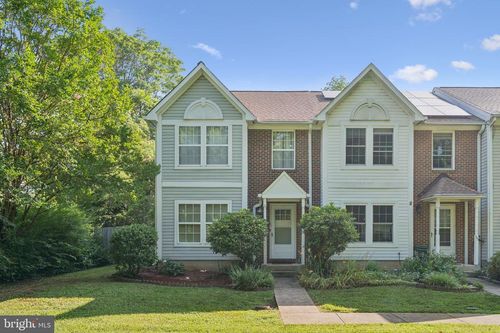 101 Claiborne Ave, Fredericksburg, VA, 22405-2682 | Card Image