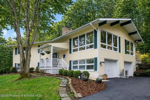 480 N Gravel Pond Rd, Clarks Summit, PA, 18411-7821 | Card Image