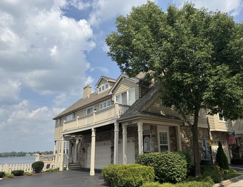 unit-a-385 Sundown Ct, Wauconda, IL, 60084-2953 | Card Image