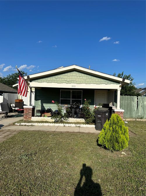 1315 Driess St, Fort Worth, TX, 76104-5257 | Card Image