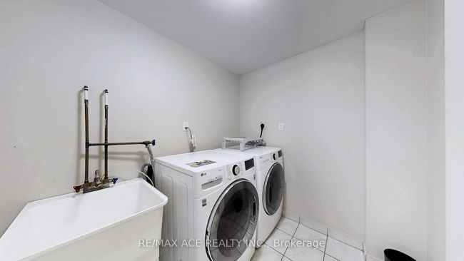 24 Pamgrey Rd, House other with 5 bedrooms, 4 bathrooms and 2 parking in Markham ON | Image 47