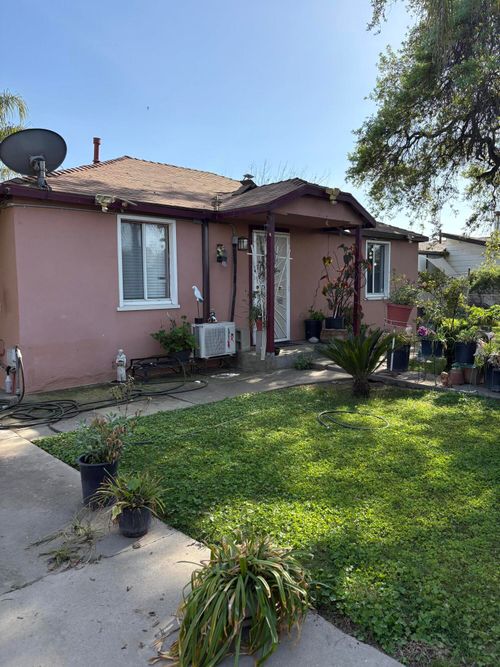 525 W Prine Drive, Tulare, CA, 93274 | Card Image