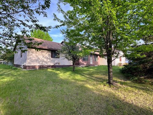 608 Pinetree Dr, Perham, MN, 56573-2006 | Card Image