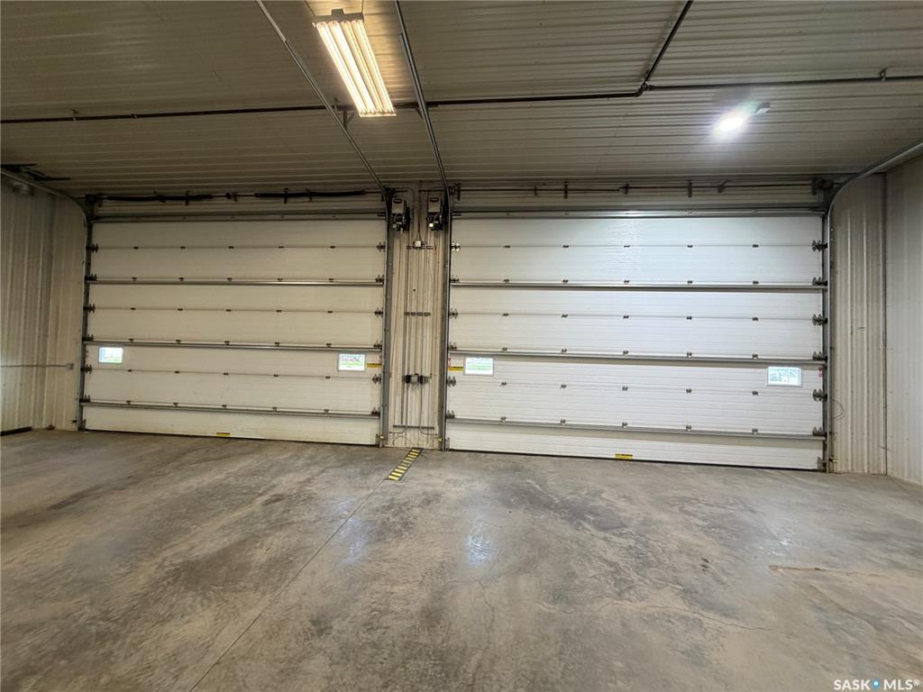 Commercial Sale in Shaunavon 4