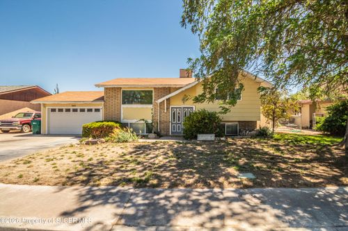 2201 E 18th Street, Farmington, NM, 87401 | Card Image