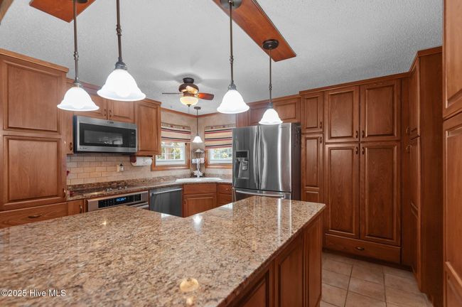 2831 Whichards Beach Rd, House other with 3 bedrooms, 2 bathrooms and null parking in Chocowinity NC | Image 23