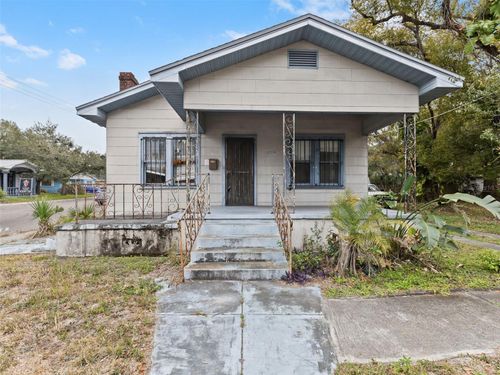 702 W Virginia Ave, TAMPA, FL, 33603-4643 | Card Image