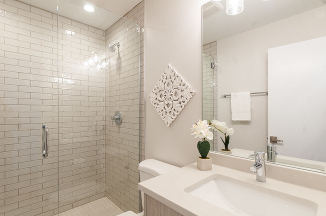 APT-303 - 1552 N La Salle Dr, Condo with 2 bedrooms, 2 bathrooms and null parking in Chicago IL | Image 5