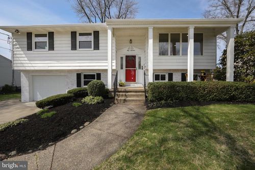 113 Byron Ter, Cherry Hill, NJ, 08003-3729 | Card Image