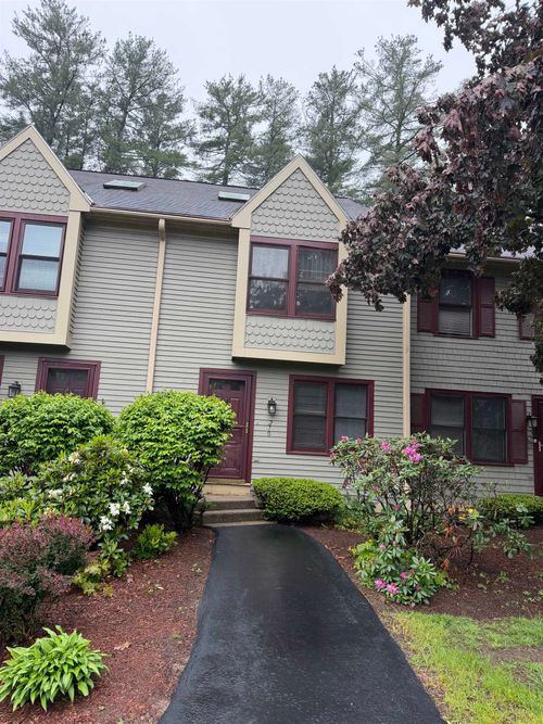 44-210 Bartemus Trl, Nashua, NH, 03063-7642 | Card Image
