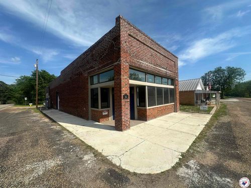 100 Central Avenue, Marietta, TX, 75566 | Card Image