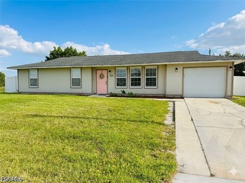900 Ne 18th Ter, Cape Coral, FL, 33909-8908 | Card Image