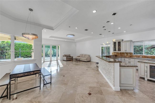 13400 Sw 83 Rd Ave, House other with 4 bedrooms, 6 bathrooms and null parking in Pinecrest FL | Image 11