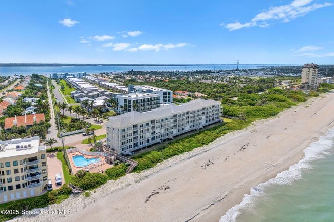3C - 3037 S Highway A1a, Condo with 3 bedrooms, 3 bathrooms and null parking in Melbourne Beach FL | Image 46