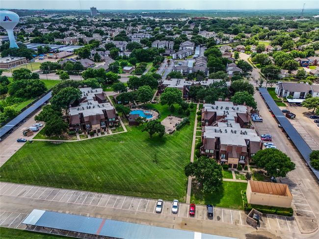 Located in Arlington close to AT&T stadium and Hurrican Harbor. | Image 24