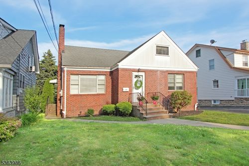 234 New St, Belleville, NJ, 07109-2125 | Card Image