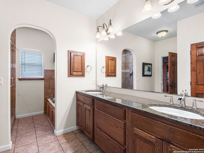 1131 Meadow Stream Dr, House other with 4 bedrooms, 2 bathrooms and null parking in Spring Branch TX | Image 17