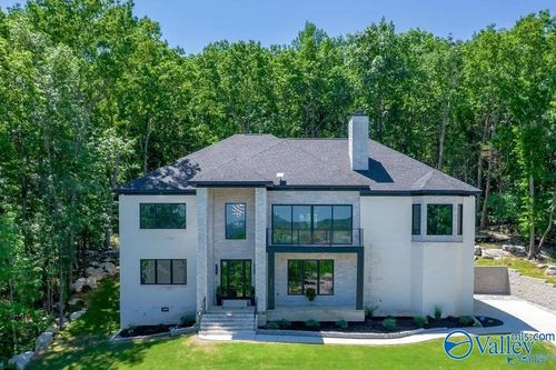 743 Bastion Ln Se, Huntsville, AL, 35803-3049 | Card Image