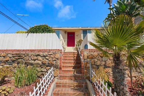 2615 Clovis St, San Diego, CA, 92107 | Card Image