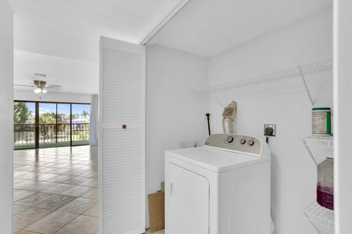301-4290 Deste Ct, Lake Worth, FL, 33467-4312 | Card Image
