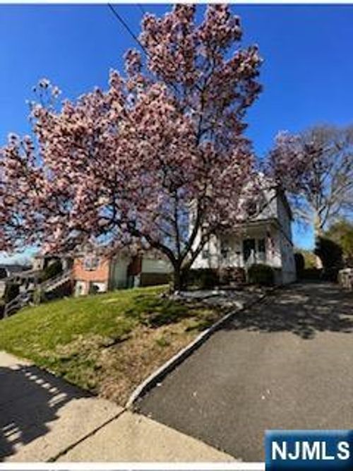 49 Stewart Ave, Kearny, NJ, 07032-1723 | Card Image