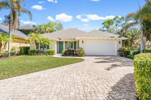 605 Bridgewater Ln Sw, Vero Beach, FL, 32962-7046 | Card Image
