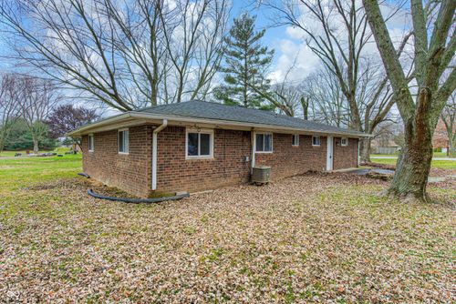 8445 Bluff Rd, Indianapolis, IN, 46217-4475 | Card Image