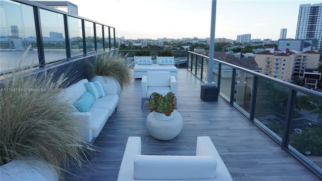 UNIT-706 - 201 Sw 17 Th Rd, Condo with 1 bedrooms, 1 bathrooms and null parking in Miami FL | Image 26