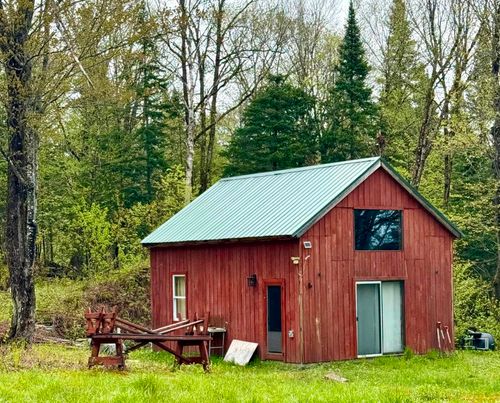 98 Gore Rd, Pittsburg, NH, 03592 | Card Image