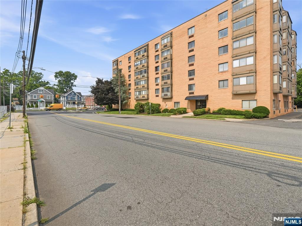 Residential in Hackensack 3