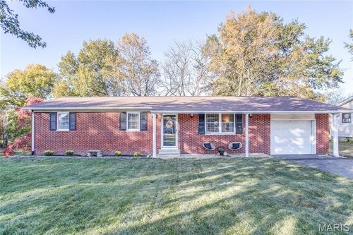 115 Echo Ln, Bethalto, IL, 62010-2227 | Card Image