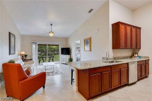 205-27095 Matheson Ave, BONITA SPRINGS, FL, 34135-5897 | Card Image