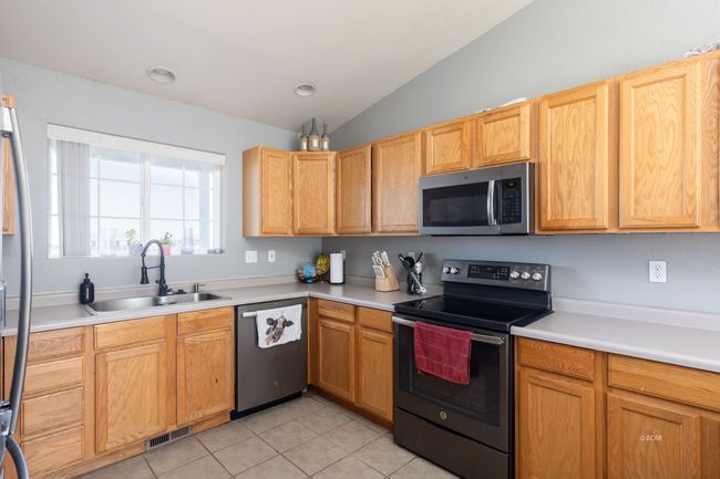 753 Thorpe Dr, House other with 4 bedrooms, 2 bathrooms and null parking in Spring Creek NV | Image 19