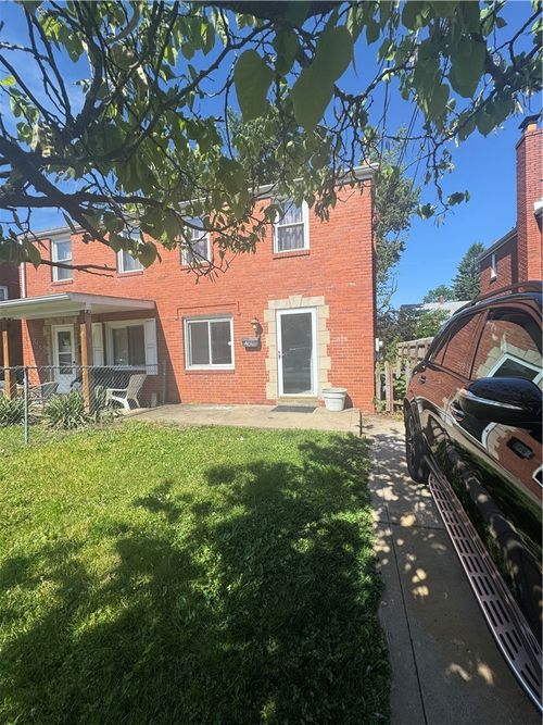708 Shadycrest Ct, Pittsburgh, PA, 15216-3014 | Card Image