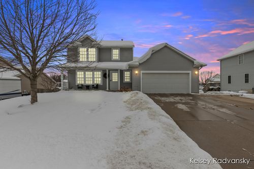 1536 Lillyview Ct, Wyoming, MI, 49509-9206 | Card Image